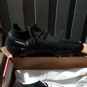 Nike phantom gt2 df fg pro size 10 us